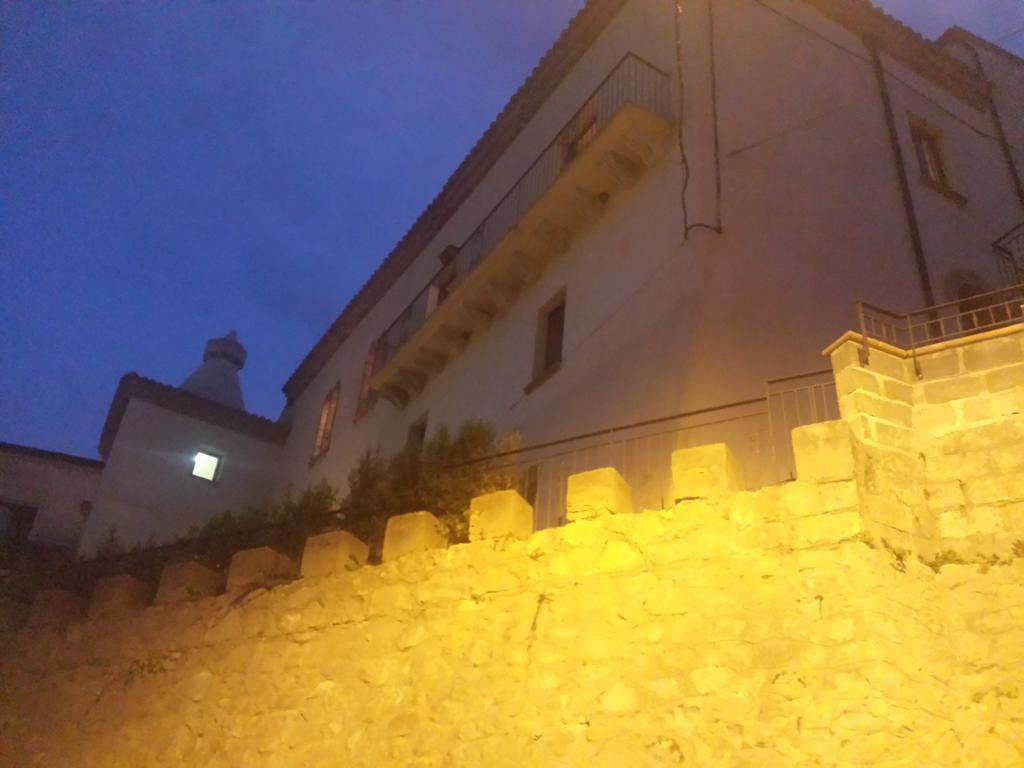 Palazzo Madeo - Residenza D'Epoca Bed & Breakfast Crosia Exterior photo